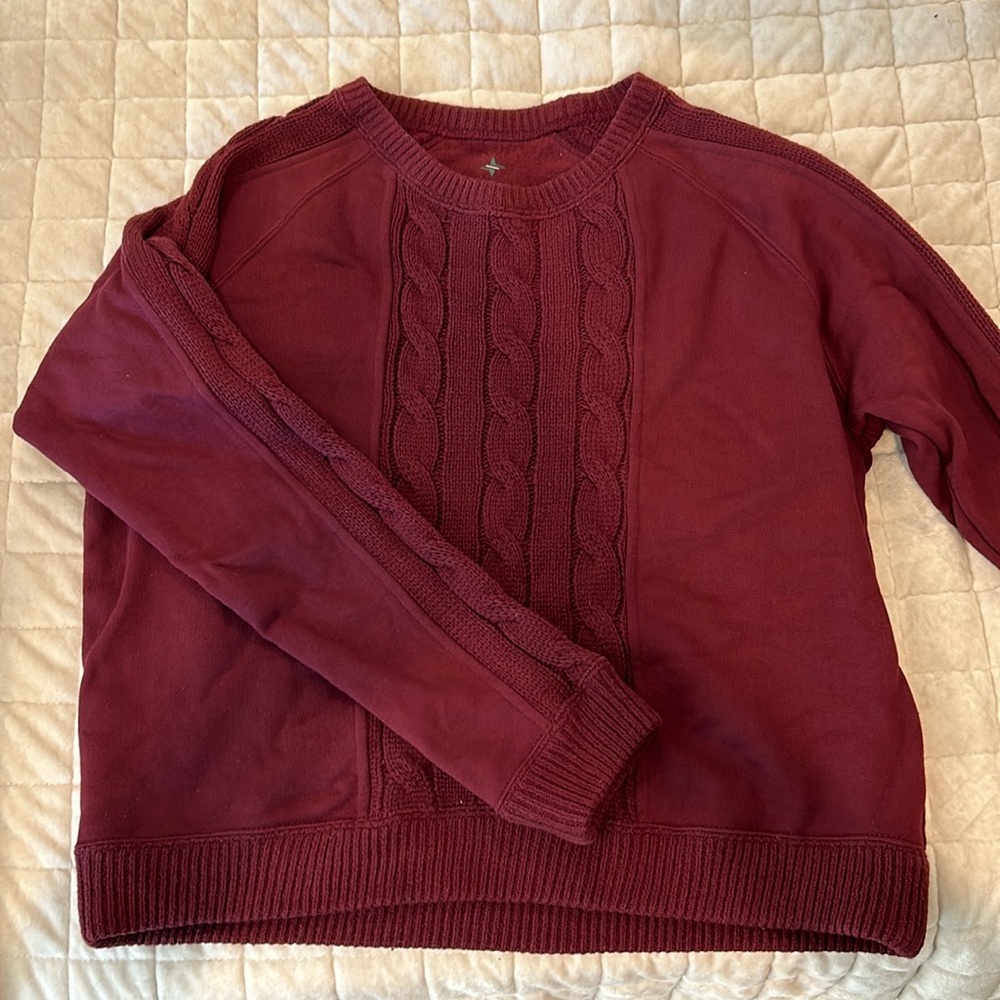 Tuckernuck sweatshirt Size S VGUC due to age..no stains or piling noticeable!